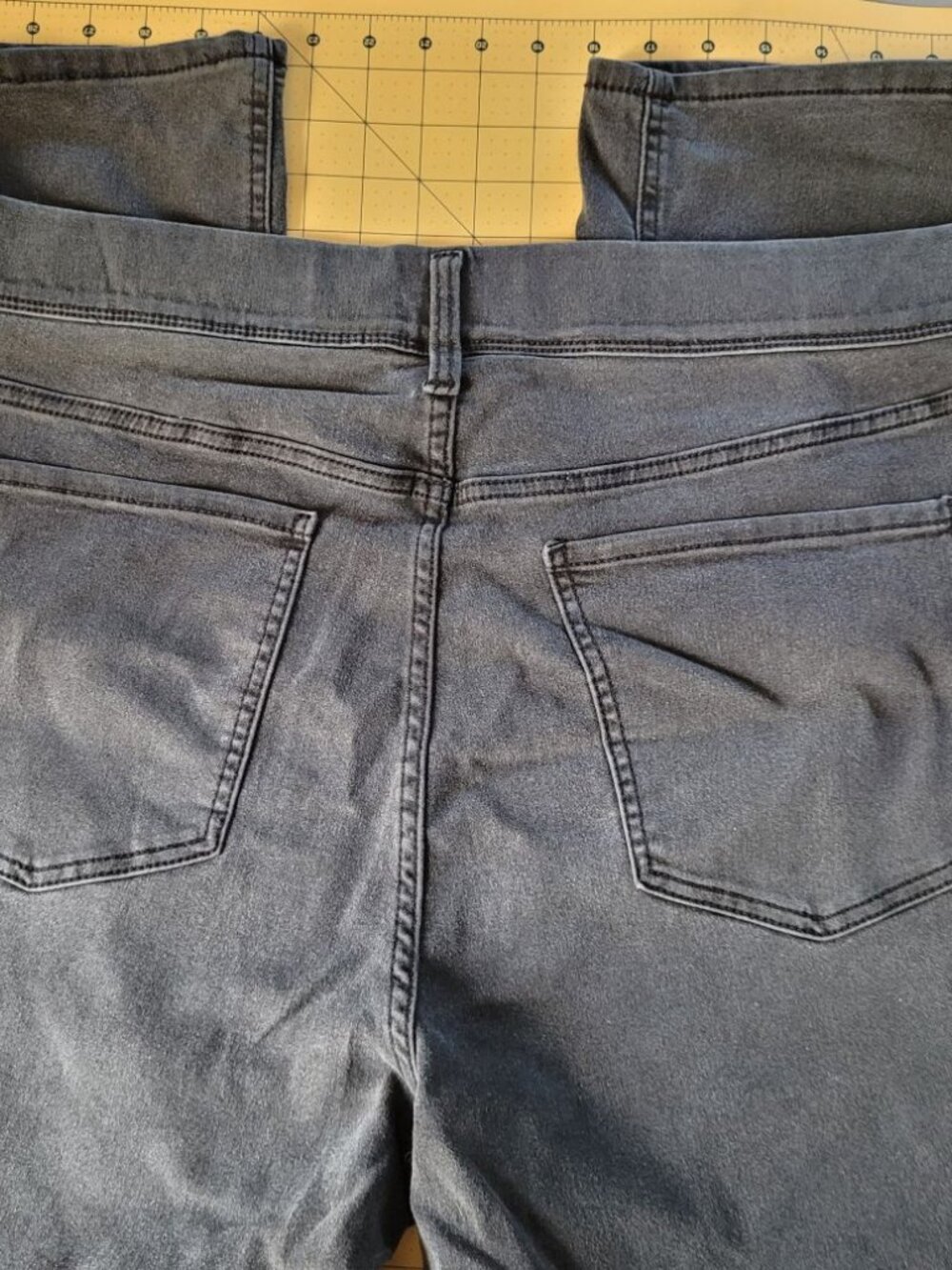 Terra & Sky Black Pull-on Stretch Jeans Plus 2X (20W-22W) - Picture 4 of 6